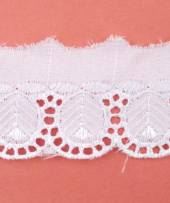 Madeira csipke 0448 40mm-es