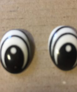 21071 Bizt.szem fiú csapos feh-fek M4